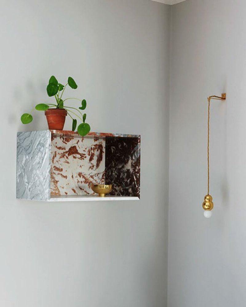 Globe Glass Hanging Wall Light / ∅ 3.9″ x H 6.81″ / Dia 10cm x H 17.3cm / Gold / Suspension Rod