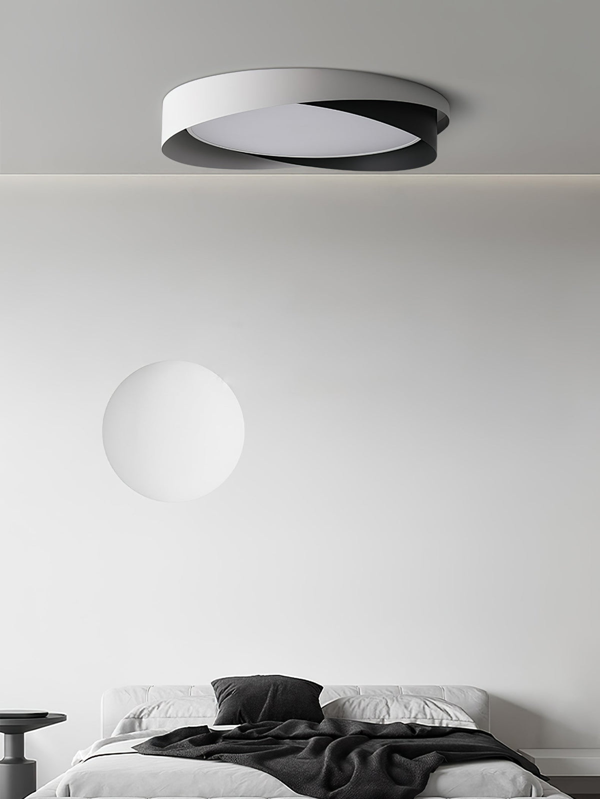 Slim Halo Integrated LED Ceiling Light / ∅ 23.6″ x H 3.5″ / Dia 60cm x H 9cm (Power: ~48W) / Black & Gold / Warm Light